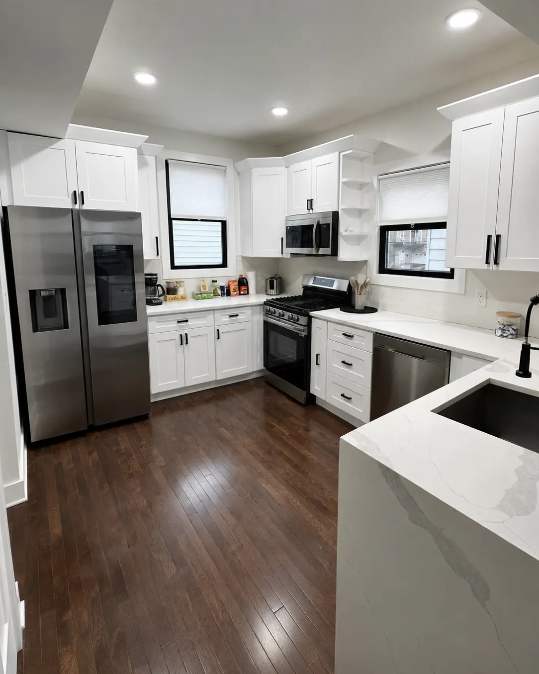 Bright, freshly cleaned kitchen ready to enjoy